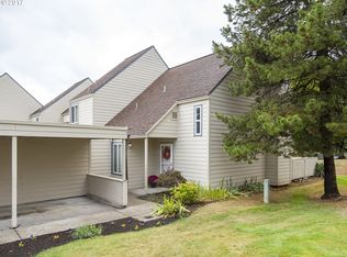 251 NE Village Squire Ave UNIT 13, Gresham, OR