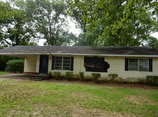 902 S 3rd St #3942, Collins, MS 39428