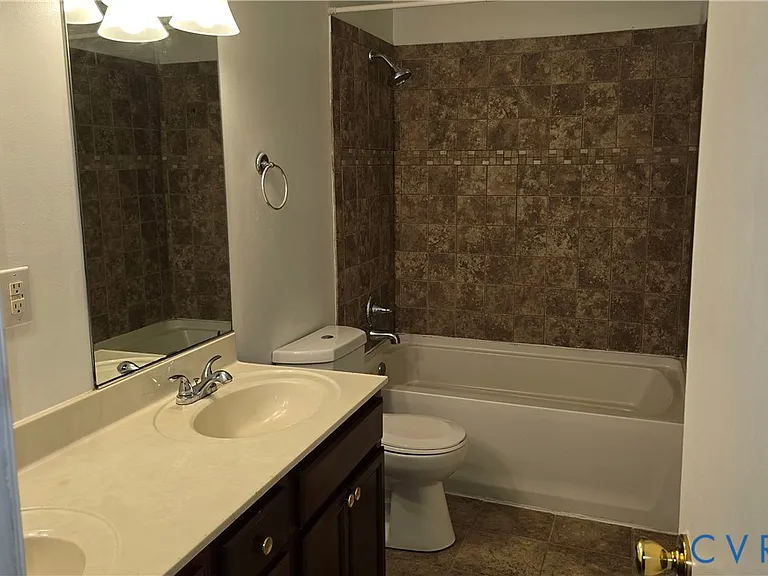 1501 Ivymount Rd — Photo 5