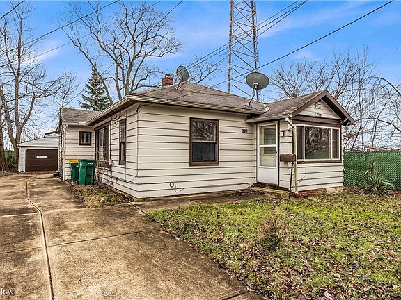 2nd image of 5733 Longwood Ave