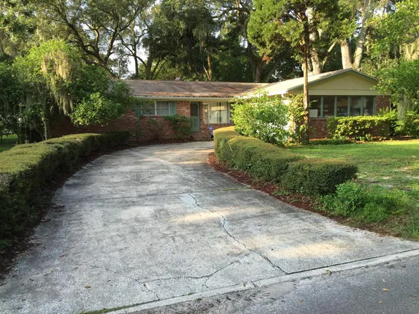5904 Windsor Forest Dr, Jacksonville, FL 32210