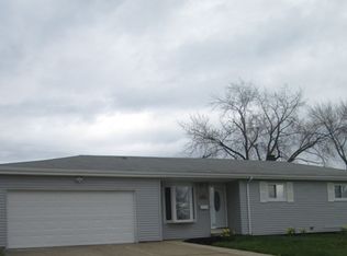 5953 Randy Rd, Bedford Heights, OH 44146