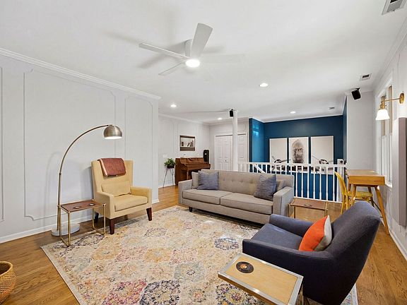 4th image of 3131 N Racine Ave APT 3