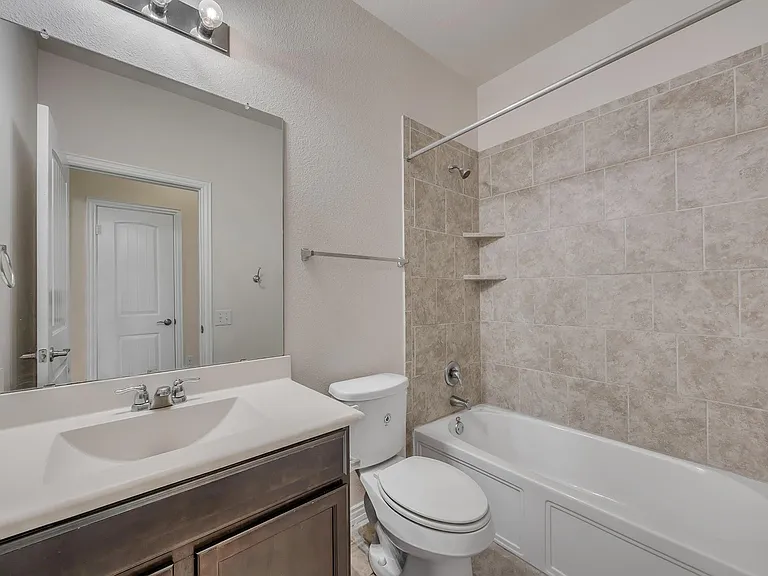 7212 Vail Ridge St — Photo 12