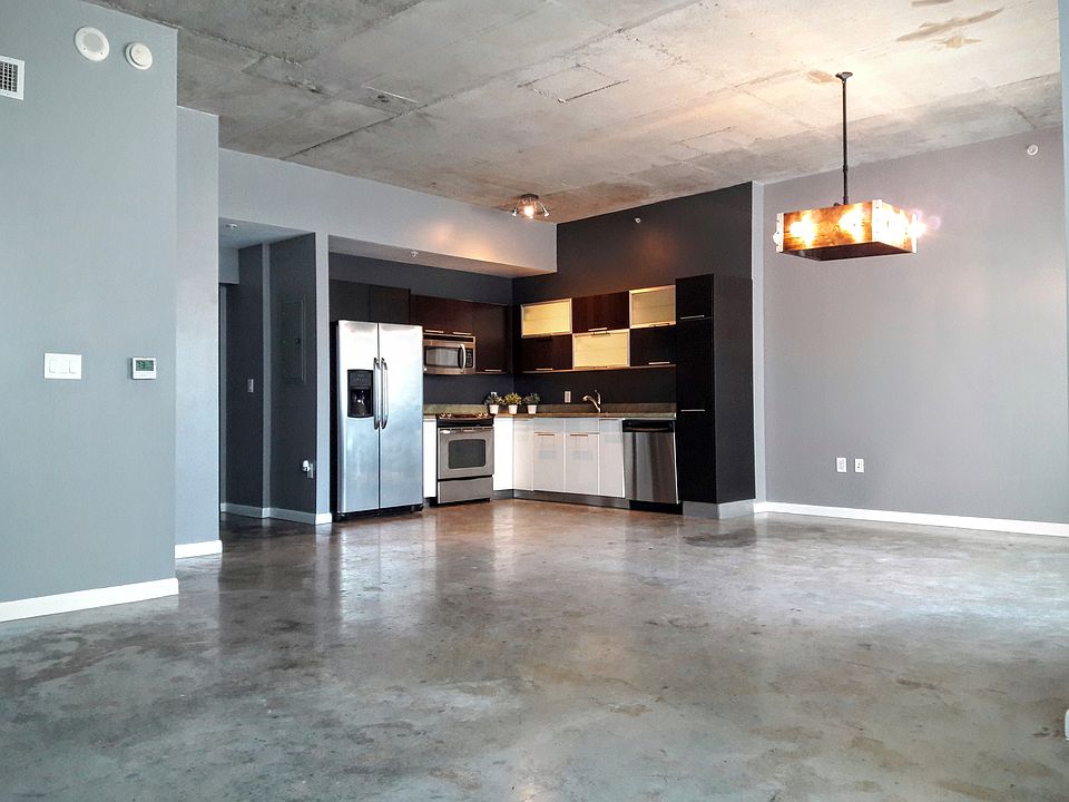 1st image of 133 NE 2nd Ave APT 908
