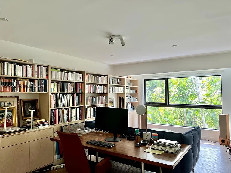 4101 Battersea Rd — Photo 19