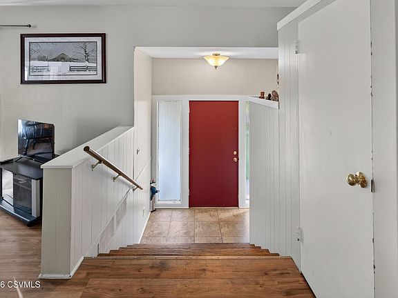 4th image of 145 Friar Rd