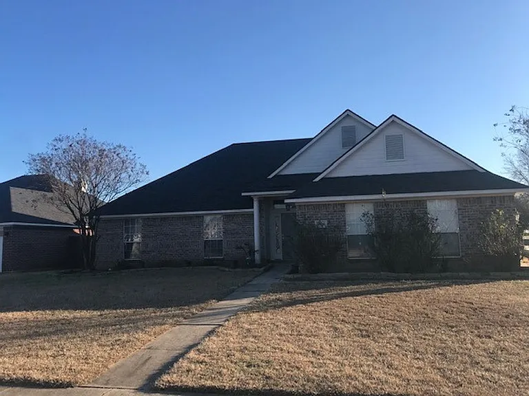 6000 Zachary Cir — Photo 4