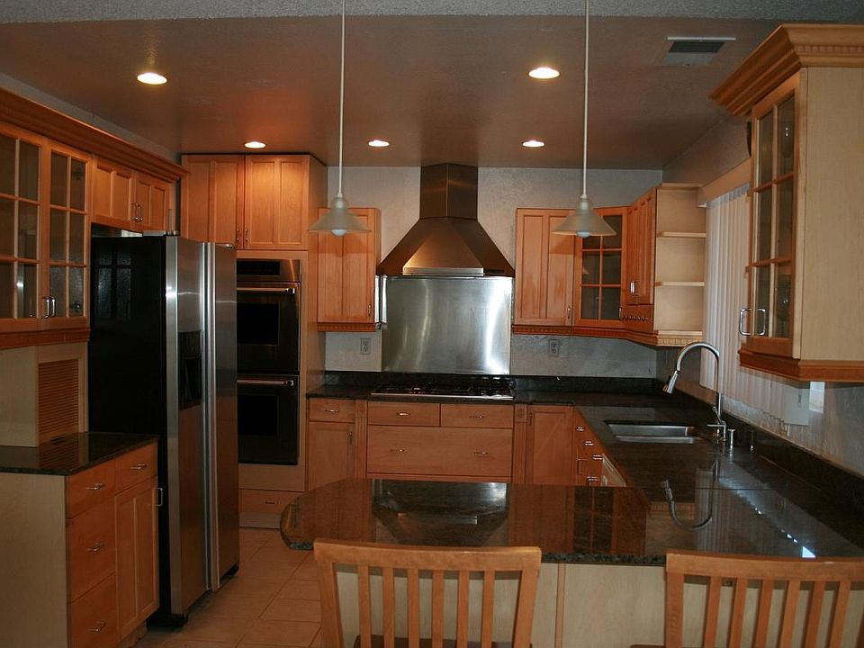 1st image of 5030 Gazania Dr