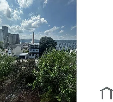 142 Buena Vista Ave — Photo 1