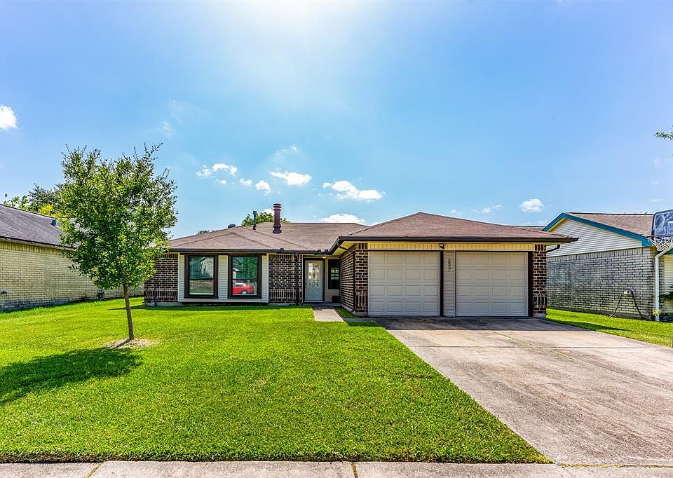 1st image of 3857 Redbud Dr