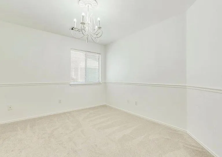158 Hogan — Photo 20