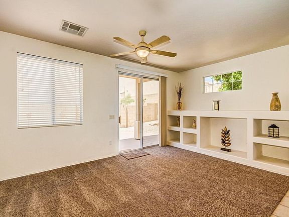 4th image of 120 W Mountain Sage Dr
