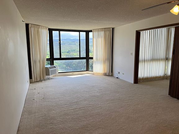 2nd image of 5090 Likini St #E1005