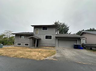 94217 Terrace Garden Way, Gold Beach, OR 97444