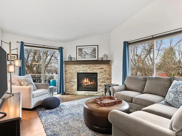 4747 Lorraine Way, Mcfarland, WI 53558