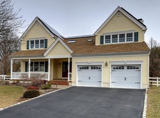 14 Gulick Ct, Hillsborough, NJ 08844