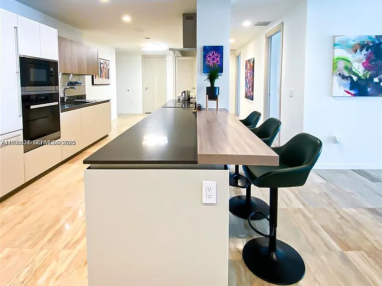 1000 Brickell Plz #Penthouse 5503 — Photo 14