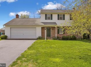 209 Pleasant Hill Dr, Lititz, PA 17543