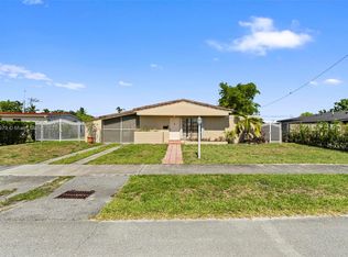 4295 SW 97th Ct, Miami, FL 33165