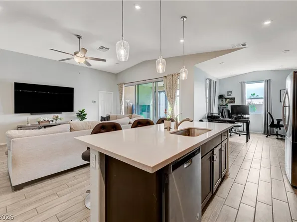 27 Red Sandstone Ave, North Las Vegas, NV 89031