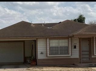 1507 W Guerra Ave, Roma, TX 78584