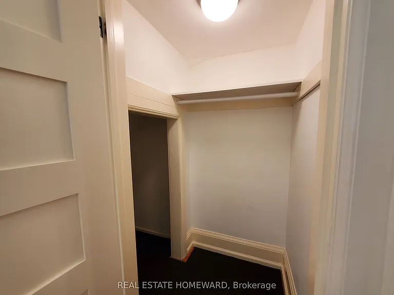 21 Love Cres #MAIN FLOOR — Photo 22