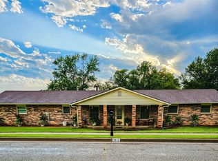 1931 Windstone Dr, Bartlesville, OK 74006