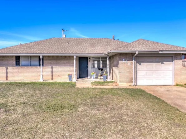 125 S Dillon Ave, Moore, OK 73160
