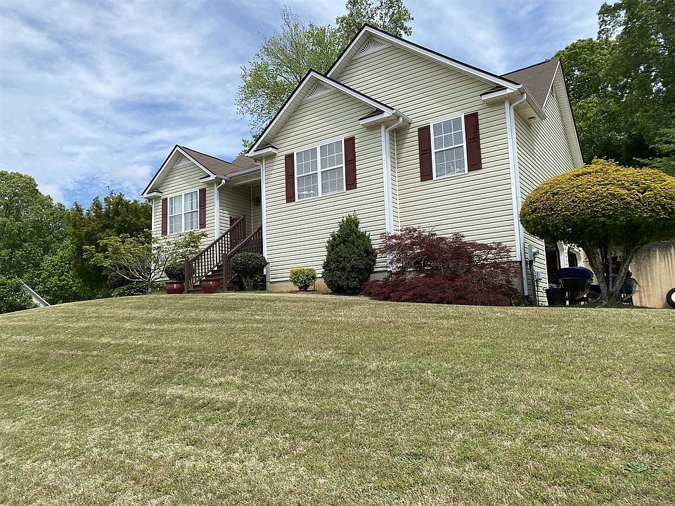 1st image of 140 Dare Ln