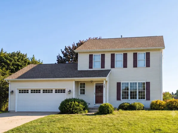 861 Vista Ridge Dr, Mount Horeb, WI 53572
