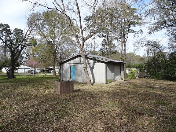 4th image of 20608 Parkside Dr