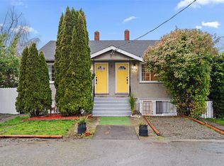 3022 Donald St #3020, Saanich, BC V9A1Y2