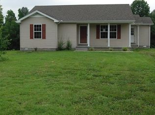 277 Ray Hooten Rd, Scottsville, KY 42164