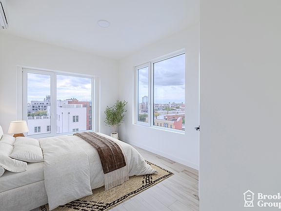5th image of 2718 Church Ave #3H