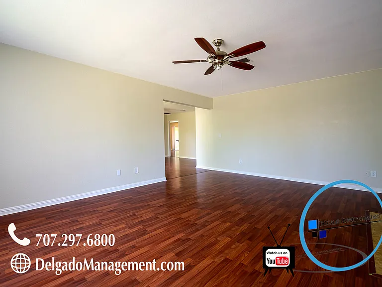 2190 Goldenhill Way — Photo 9