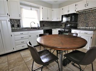33 Belmore Rd, North Providence, RI 02904
