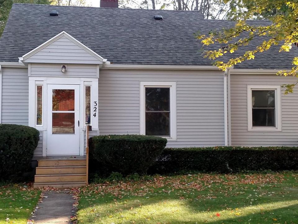 1st image of 324 Monroe St