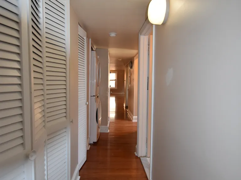 238 S 11th St #3 — Photo 19