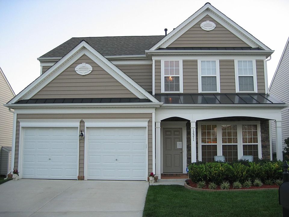 Beautifully Manicured Landscape