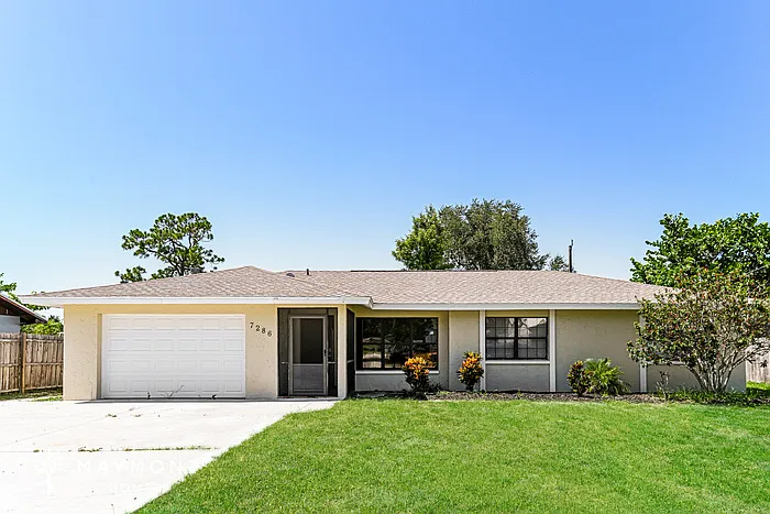 3 bed, 2.0 bath, 1427 sqft, $2,275 — Photo 1