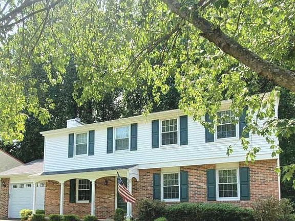 2nd image of 3374 Monarch Ln