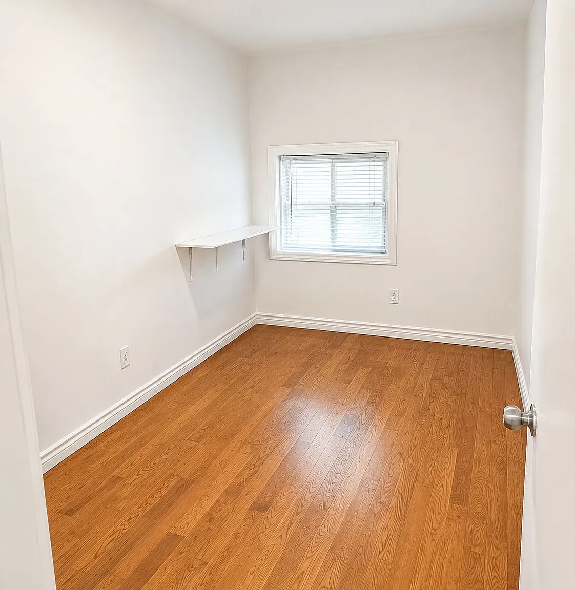 4 bed, $3,500 — Photo 2