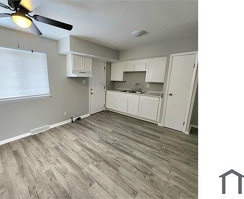 3rd image of 2001 Grasmere Ave