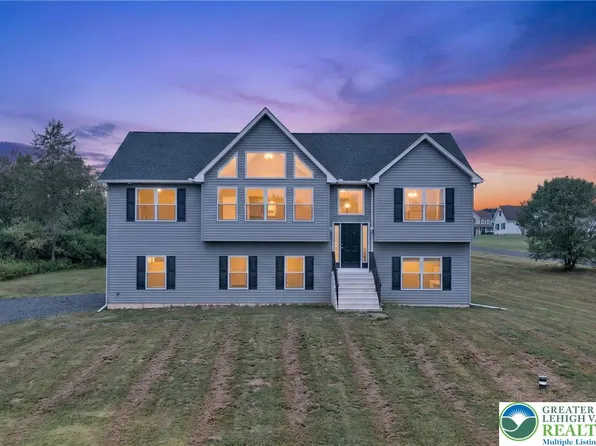 140 Creekview Rd, Kunkletown, PA 18058