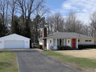 1408 Garloch Dr, Erie, PA, 16505