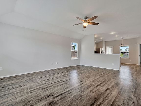 4th image of 1181 S Ivory Bill Ln