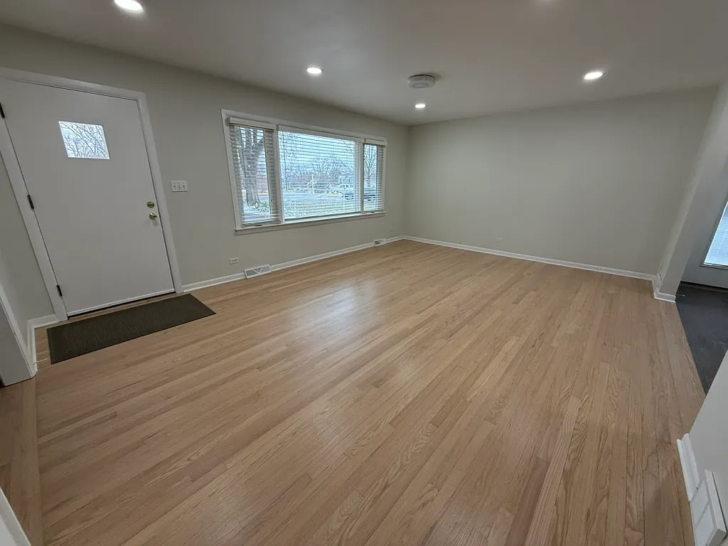 4 bed, 1513 sqft, $3,800 — Photo 4