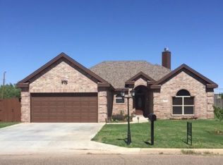 1214 NW 2nd St, Andrews, TX 79714