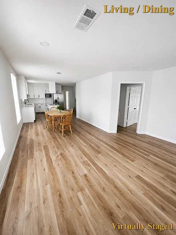 3 bed, 2.0 bath, 1008 sqft, $2,100 — Photo 2